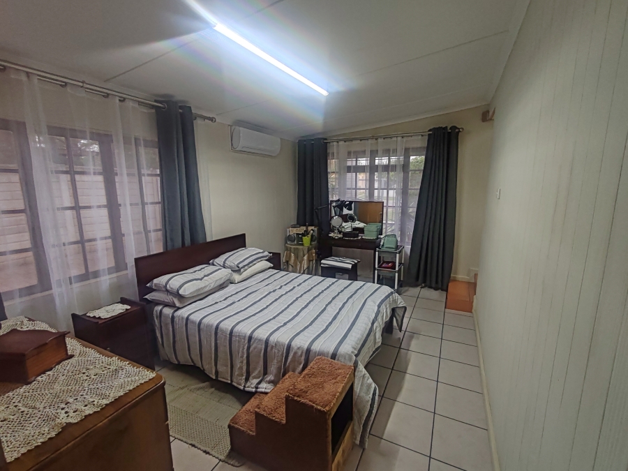 3 Bedroom Property for Sale in Bothasrus Eastern Cape